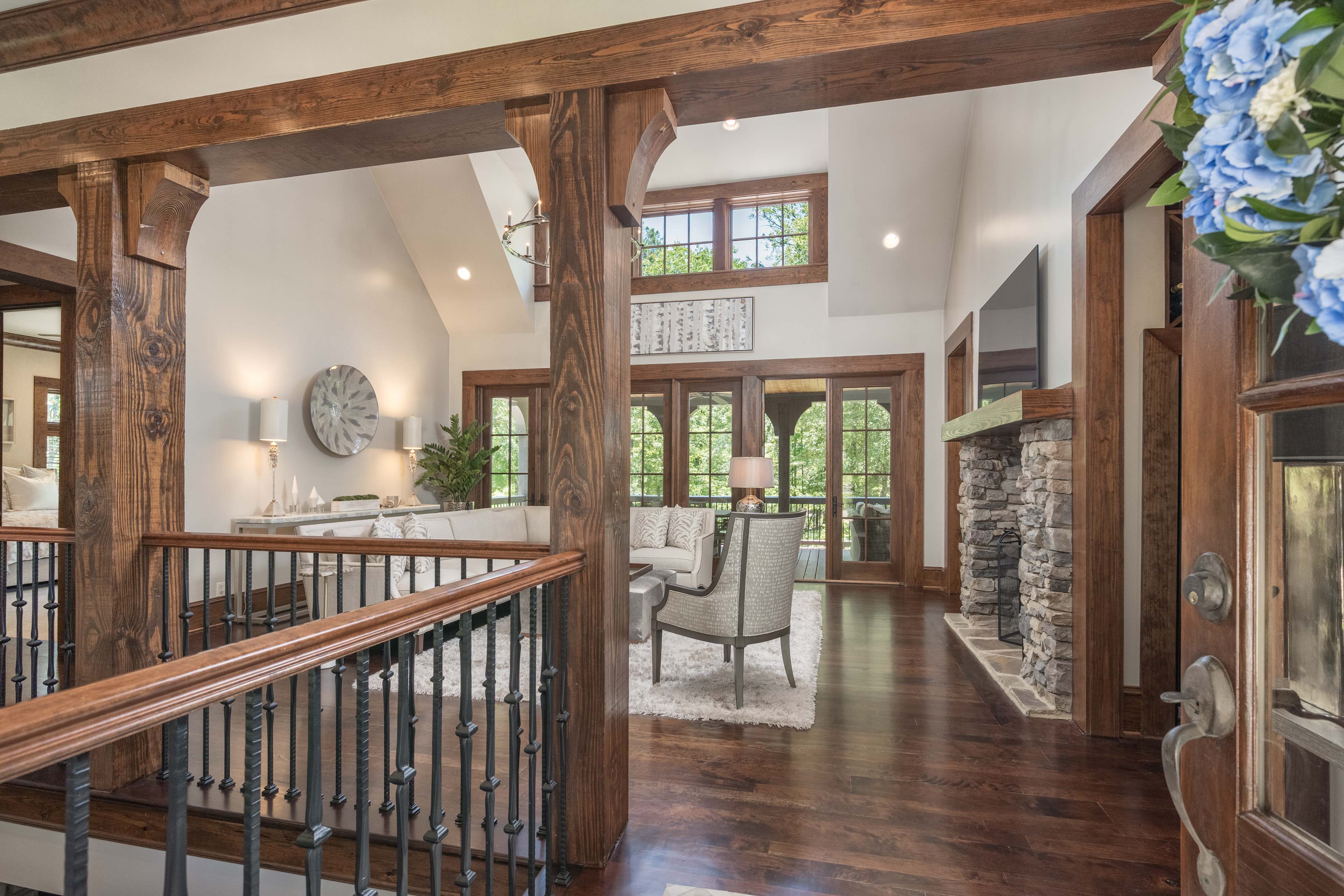 1040 Woodmont Ct. image 5